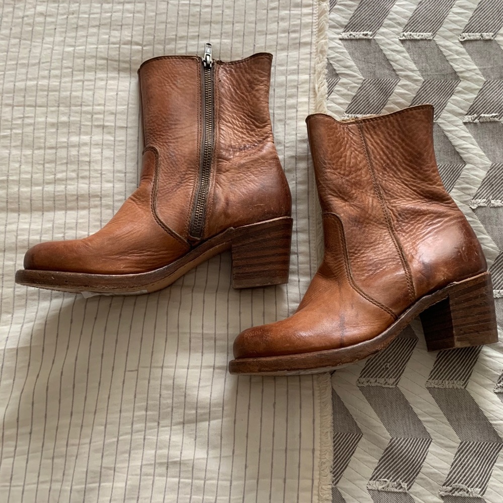 Frye Sabrina Side Zip Boots *New, Never worn*